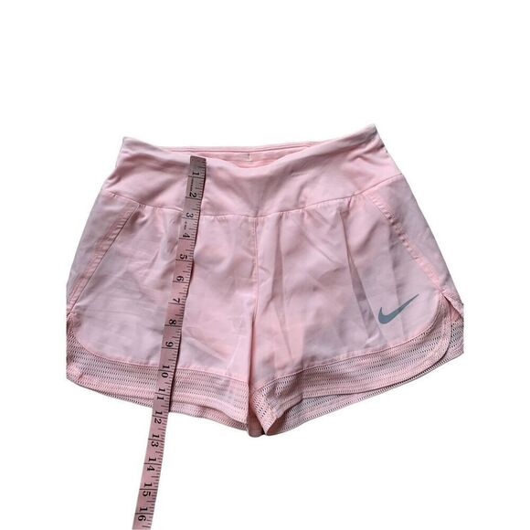 NIKE DRI-FIT CREW BREATHE SHORTS- PINK - Picture 9 of 11